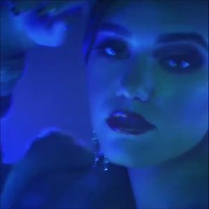 Meet your Posher, Kay